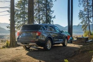 2025-Ford-Explorer-Platinum-2-2048×1456