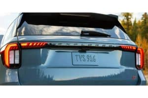 2025-Ford-Explorer-ST-13-2048×1007