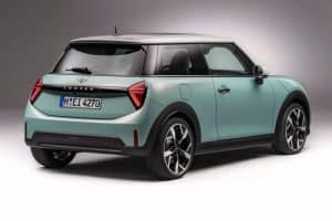 2025-MINI-ICE-Cooper-5-2048×1366
