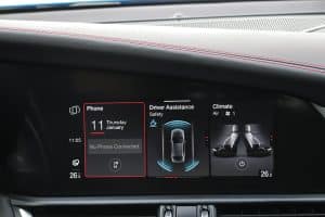 Alfa-Romeo-Giulia-2.0-Q4-(19)