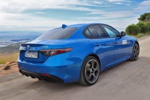 Alfa-Romeo-Giulia-2.0-Q4-(2)