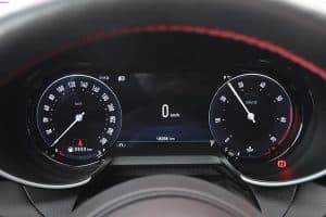 Alfa-Romeo-Giulia-2.0-Q4-(23)