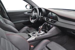 Alfa-Romeo-Giulia-2.0-Q4-(26)