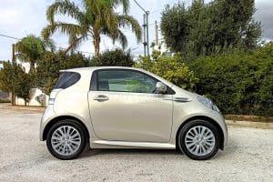 Aston-Martin-Cygnet-used-(1)