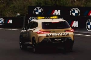 BMW-XM-Safety-Car-5