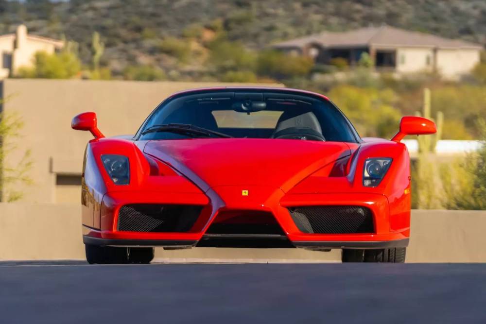 https://autogreeknews.gr/wp-content/uploads/2024/02/Ferrari-Enzo-3_result.jpg