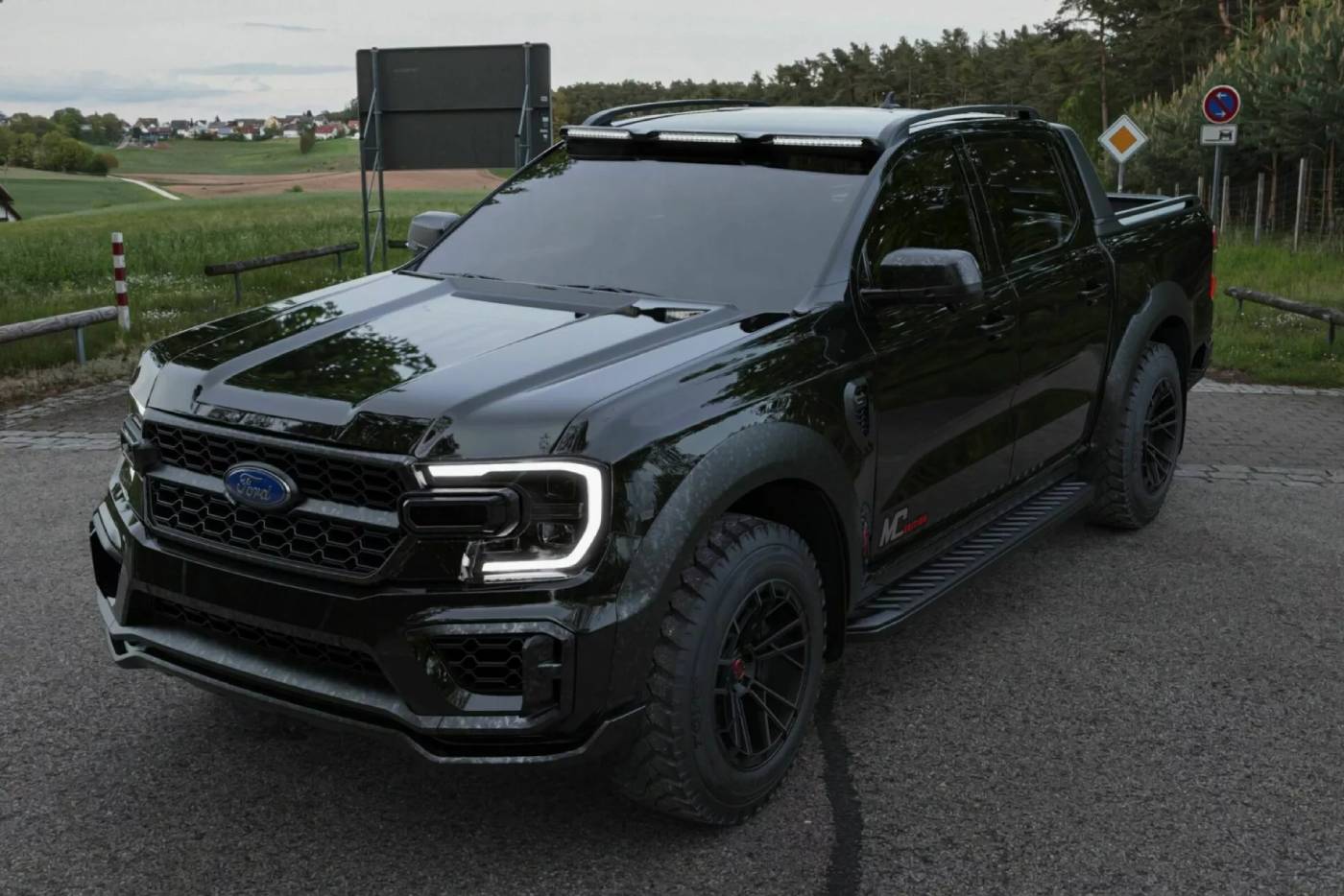 https://autogreeknews.gr/wp-content/uploads/2024/02/Ford-Ranger-By-Motion-R-4-2048x1279-1.jpg