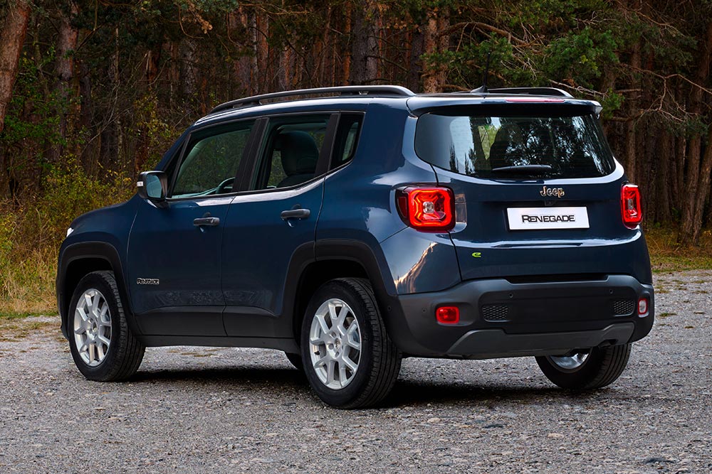 https://autogreeknews.gr/wp-content/uploads/2024/02/Jeep-Renegade-2024-10.jpg