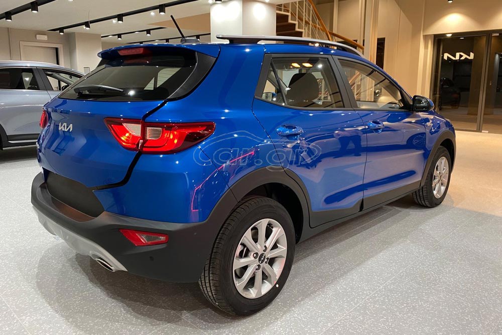 https://autogreeknews.gr/wp-content/uploads/2024/02/Kia-Stonic-etoimoparadota-2.jpg
