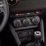Mazda2-1.5-90-hp-2023-(42)