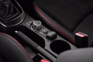 Mazda2-1.5-90-hp-2023-(43)