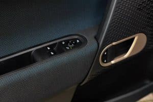 Mini-Cooper-E-Classic-55-2048×1366