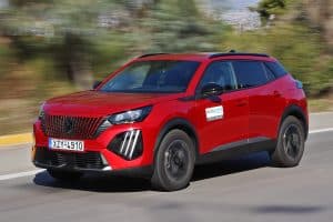 Peugeot 2008 1.5 BlueHDi 2024 (1)