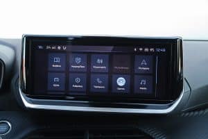 Peugeot 2008 1.5 BlueHDi 2024 (27)