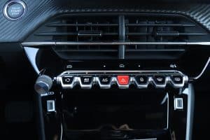 Peugeot 2008 1.5 BlueHDi 2024 (35)