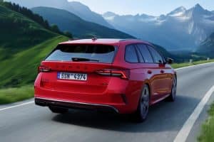 Skoda-Octavia-2024-(12)