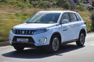 Suzuki-Vitara-kinisi