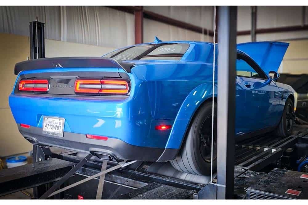 Dodge Demon 170 σμπαραλιάζει το δυναμόμετρο (+video)