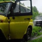 hummer-h2-vs-uaz-469-is-off-road-cold-war-badass-s