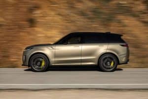 range rover sv review 05