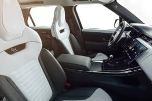 range rover sv review 08