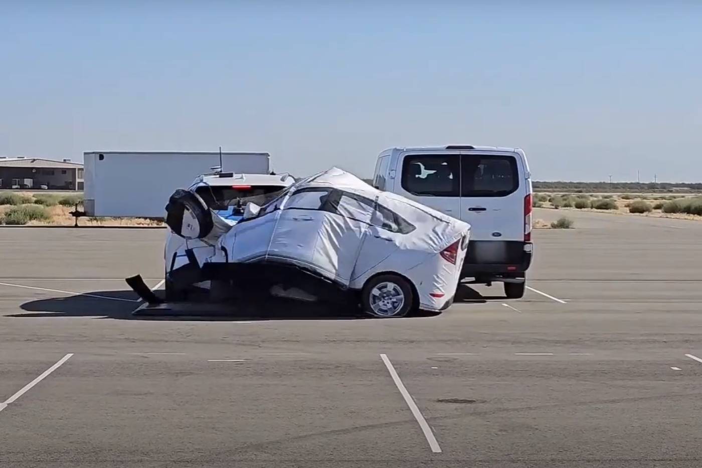 Επίφοβα τα συστήματα ασφαλείας με την όπισθεν (+video)