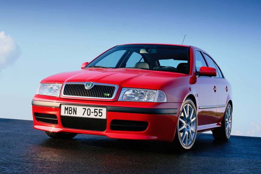 https://autogreeknews.gr/wp-content/uploads/2024/02/skoda_octavia_rs_79.jpg