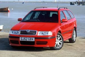 skoda_octavia_vrs_estate_48
