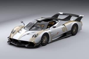 the-most-powerful-pagani-yet-revs-to-9200-rpm-redl