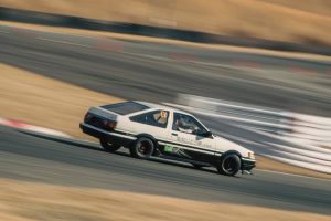 toyota corolla ae86 bev 02