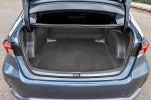 toyota-corolla-sedan-luggage