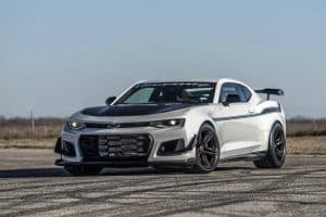 you-can-still-buy-a-brand-new-chevy-camaro-zl1-alb (1)