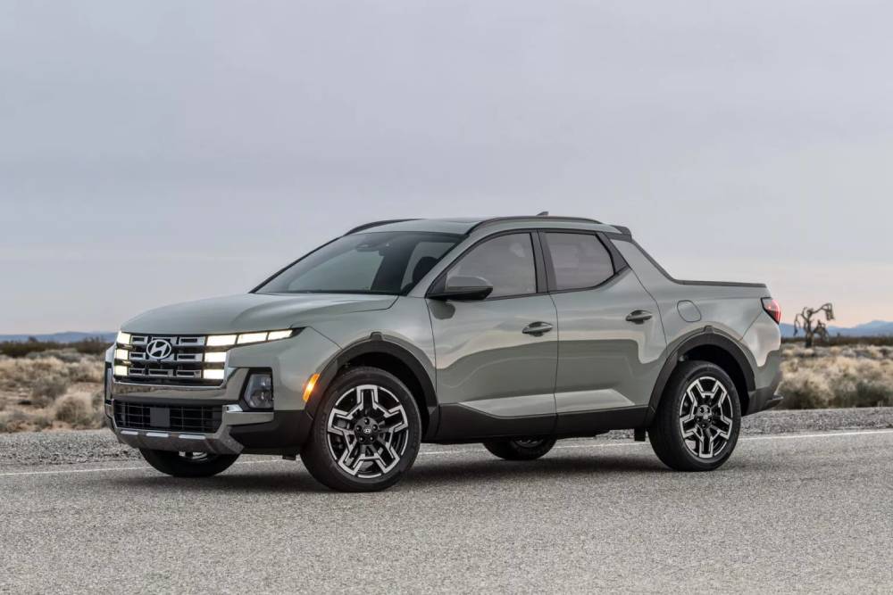 https://autogreeknews.gr/wp-content/uploads/2024/03/2025-Hyundai-Santa-Cruz-52-2048x1366-1.jpg