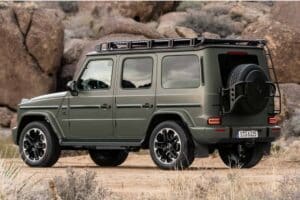 2025-mercedes-amg-g63 (3)