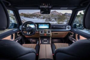 2025-mercedes-benz-g550 (17)