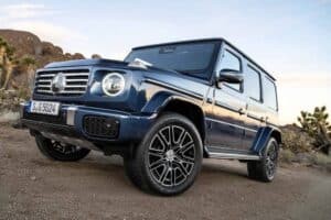 2025-mercedes-benz-g550 (3)