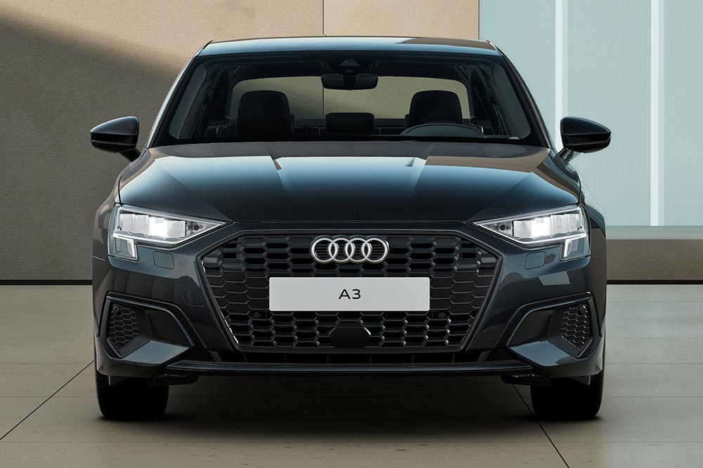 https://autogreeknews.gr/wp-content/uploads/2024/03/Audi-A3-Sport-Sedan-2.jpg
