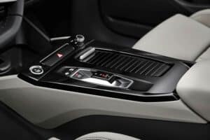 Audi-Q6-e-tron-quattro-(11)