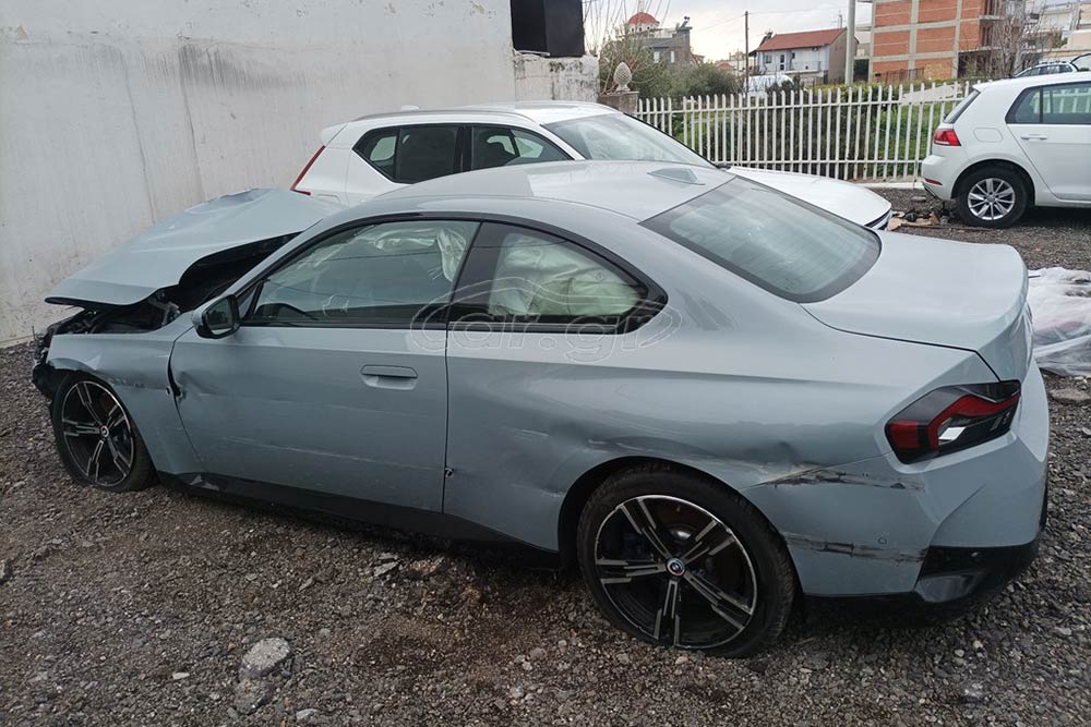 https://autogreeknews.gr/wp-content/uploads/2024/03/BMW-230i-Coupe-Crashed-1.jpg