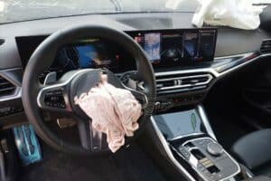 BMW-230i-Coupe-Crashed-(4)