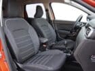 Dacia-Duster-front-seats