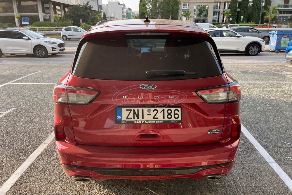 https://autogreeknews.gr/wp-content/uploads/2024/03/Ford-Kuga-PHEV-CarCenter-5.jpg