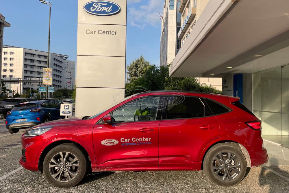 https://autogreeknews.gr/wp-content/uploads/2024/03/Ford-Kuga-PHEV-CarCenter-6.jpg