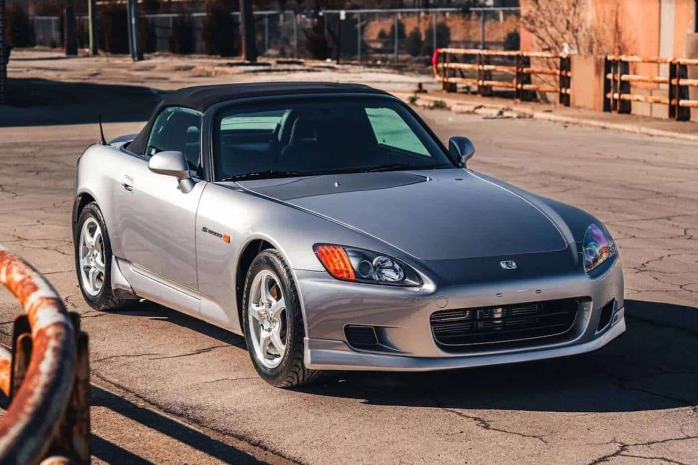 Honda S2000 με 1.500 χλμ. ούτε έχει στροφάρει