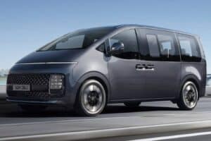 Hyundai-Staria-Hybrid-Korea-1s-2048×1152