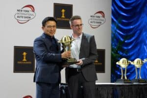 Kia EV9 2024 World Car Awards (1)
