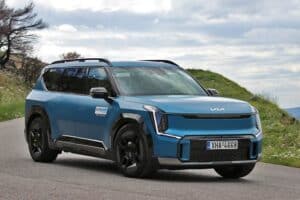 Kia-EV9-GT-Line-384-PS-(11)