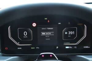 Kia-EV9-GT-Line-384-PS-(24)