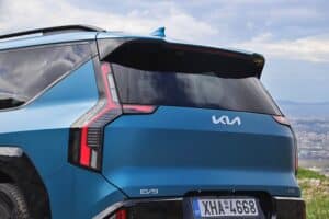 Kia-EV9-GT-Line-384-PS-(3)