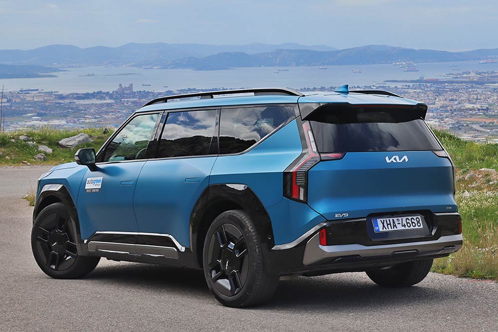 https://autogreeknews.gr/wp-content/uploads/2024/03/Kia-EV9-GT-Line-384-PS-4.jpg